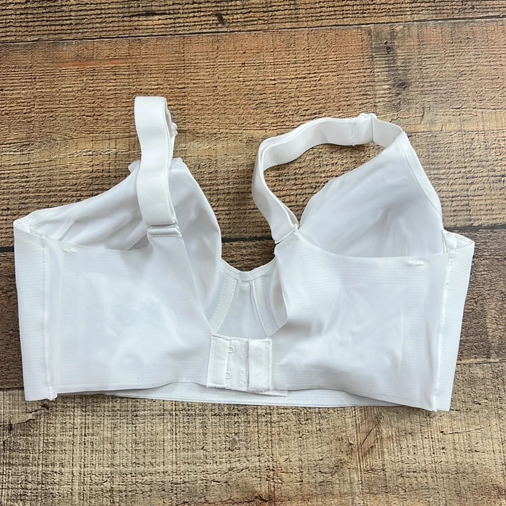 Bali White T-shirt Bra Women's Small‎ Underwire Wire - Picture 2 of 3